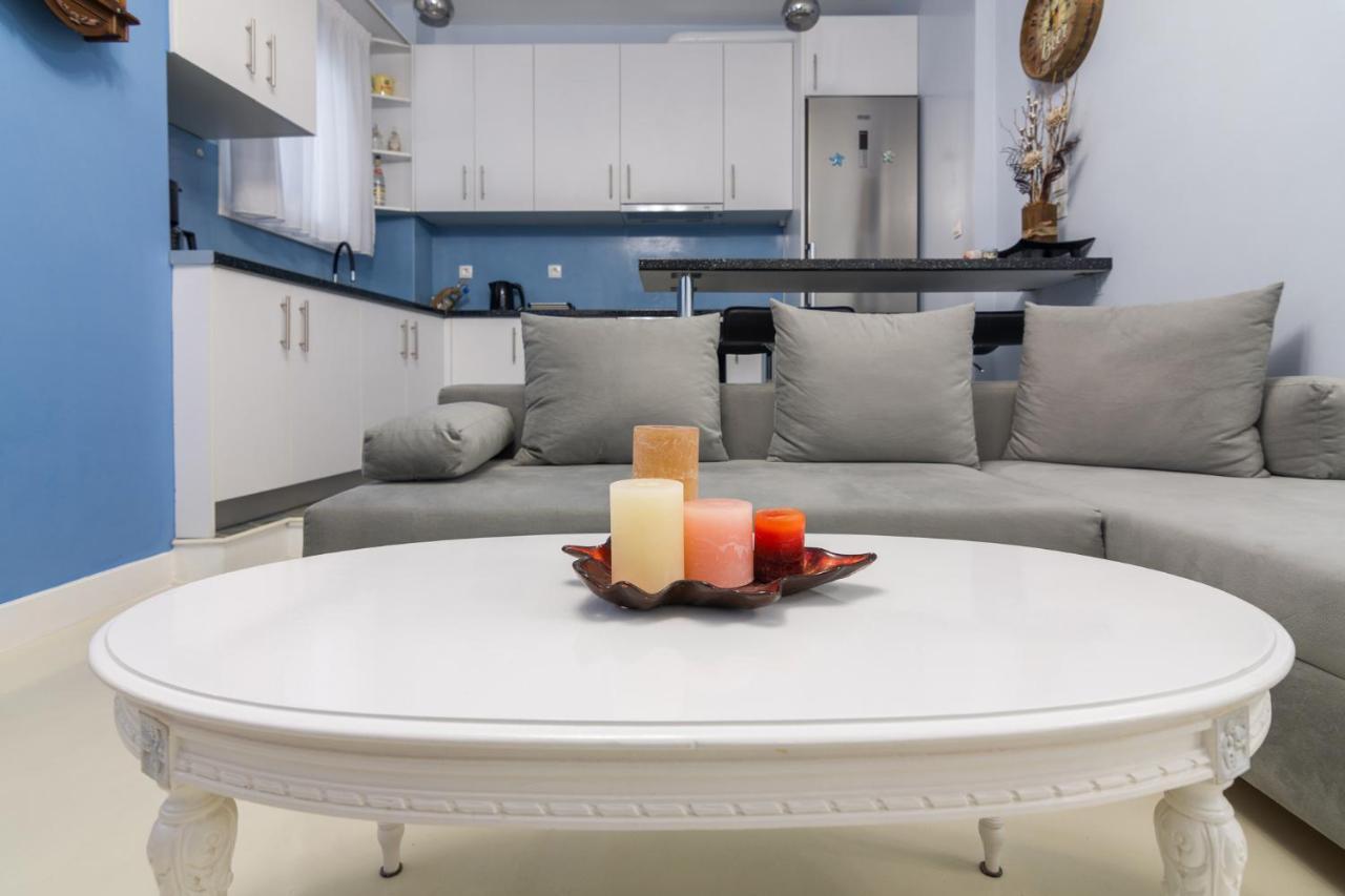 Wonderful Renovated Apartment With Private Patio Atenas Exterior foto